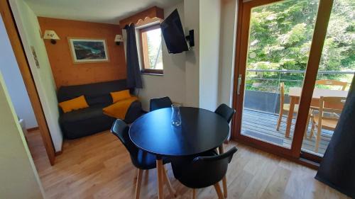 Chamrousse Apartment | Charmant appartement au pied des pistes
