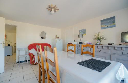 Cancale Apartment | Charmant Appartement De Plein Pied