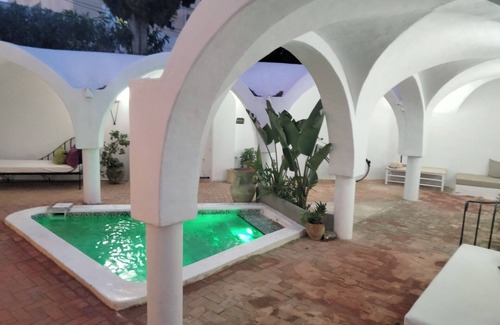 Hammamet House | Charmant Bungalow au Coeur D'hammamet. Ideal Pour une Couple
