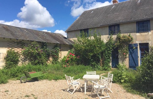Saint-Maur House | Charmant Cottage, Entouré de Nature et Chevaux Dans le Berry