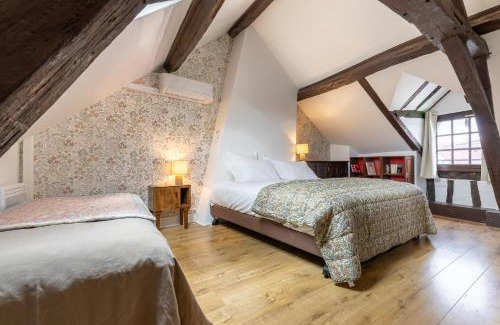 Moret-sur-Loing House | Charmant cottage rénové et climatisé, centre historique de Moret-sur-Loing