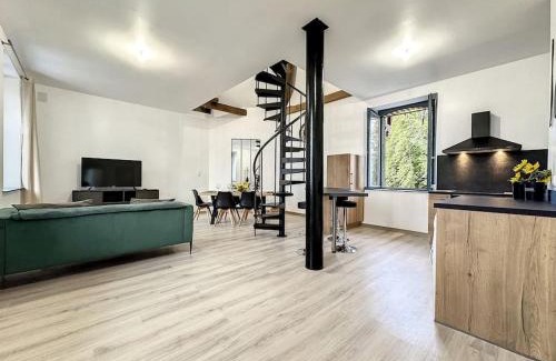 Charmes Apartment | Charmant Duplex au Cœur Vosgien