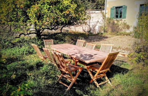 Langeais House | Charmant Gîte 6-8 Personnes "les Petits Mulots"