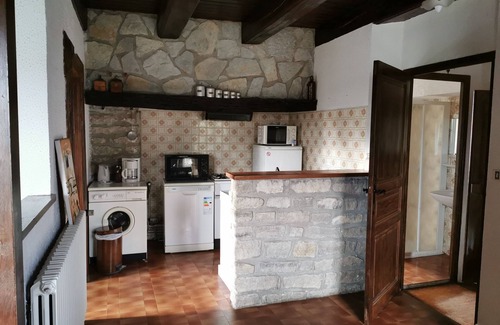 Le Caylar Apartment | Charmant Gîte au Coeur du Caylar
