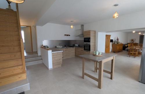 Boulay-les-Barres House | Charmant Gîte Familial près d'Orléans avec Jardin - FR-1-590-576