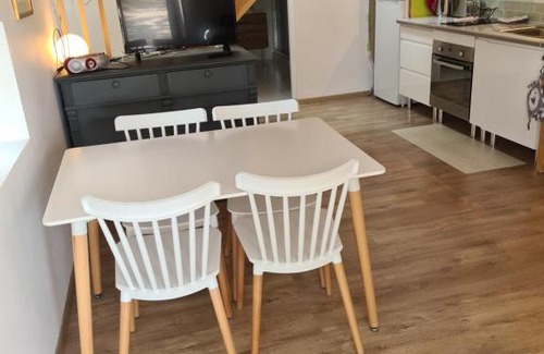 Gazaupouy Apartment | charmant logement à la campagne