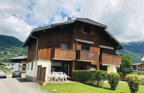 Samoens Apartment | Charmant studio avec terrasse, jardin et parking, proche télécabine - FR-1-629-86
