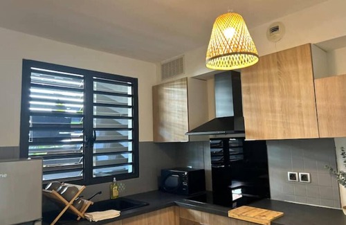 Saint-Denis Apartment | Charmant Studio Ste Clotilde