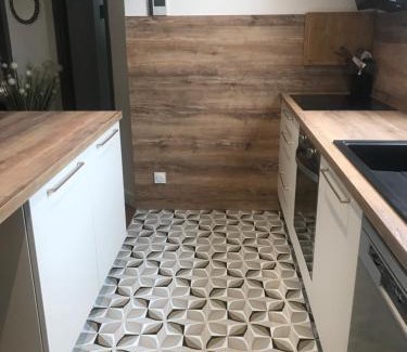 Ceyrat Apartment | Charmant T2 rénové et climatisé chez Cathy