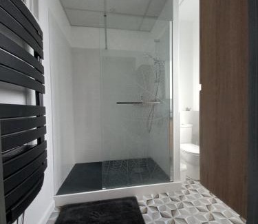 Ceyrat Apartment | Charmant T2 rénové et climatisé chez Cathy