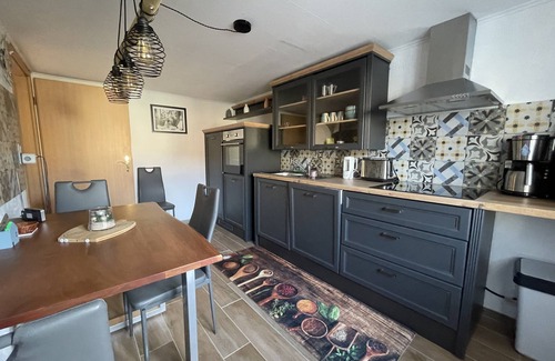 Nendingen Apartment | Charmante Doppelhaushälfte im Schönen Donautal