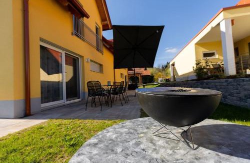 Stainz House | Charmante Doppelhaushälfte im idyllischen Stainz