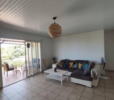 Schoelcher Villa | Charmante et spacieuse villa avec piscine