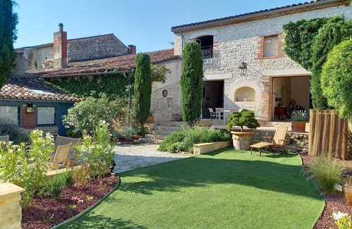Villeneuve-sur-Vere Cottage | Charmante Maison de Village Entre Albi et Cordes sur Ciel