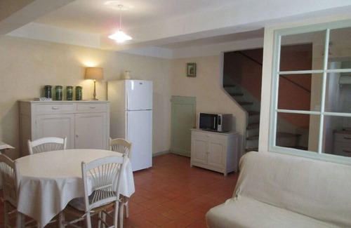 Crillon-le-Brave House | Charmante Maison de Village Proche de Bédoin, au Pied du Mont Ventoux