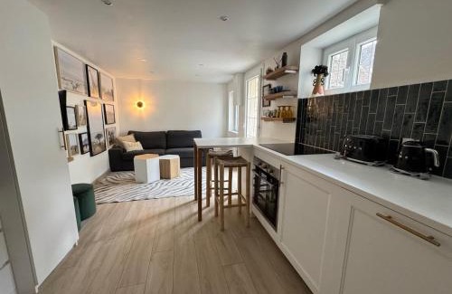 Pacy-sur-Eure House | Charmante Maison avec Jardin Privé - PACY SUR EURE