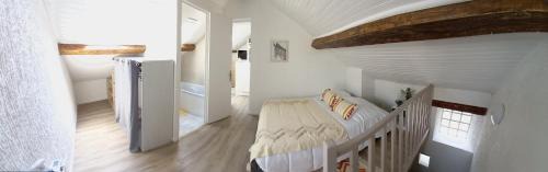 Villabe Apartment | Charmante Maison Cosy à Villabé-Hyper Centre-Gare-WIFI