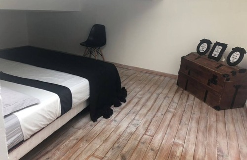 Aleria House | Charmante Maison de Village Avec Jardin