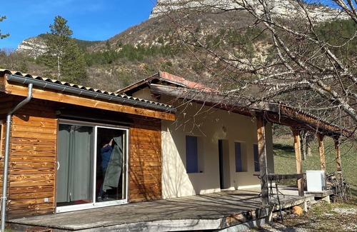 Remuzat House | Charmante Maison en Pleine Nature