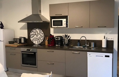 La Tremblade House | Charmante Maison Près de L'océan, 2 Chambres, Cuisine Équipée, Terrasse, Jardin