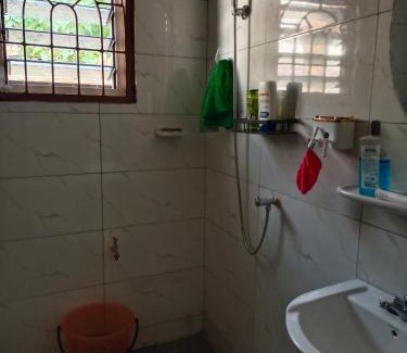 Abomey-Calavi Villa | Charmante maison près de Cotonou