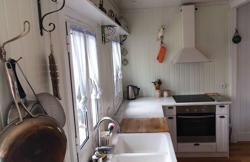 Figueira da Foz Cottage | Charmante Maison en Bois, au Bout de la Rue, la Plage