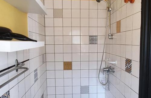 Sivry-sur-Meuse House | Charmante maison rénovée avec jardin, proche de Verdun, idéale pour familles, draps et chauffage inclus - FR-1-585-50