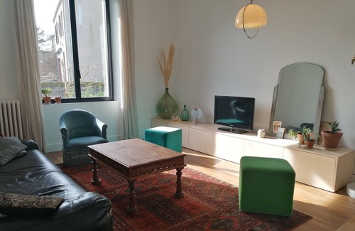 La Montagne House | Charmante Maison sur Jardin Clos Paysagé au Calme en Plein Bourg à 20' de Nantes