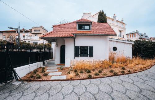 Prado-Perier House | Charmante Maisonnette au Prado Carré d'Or by Maison Galante