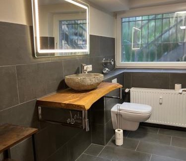 Dortmund Apartment | Charmante Souterrain Wohnung
