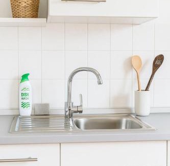 Marienthal Ost Apartment | Charmantes Apartment mit Stellplatz WLAN Netflix Nähe Bahnhof