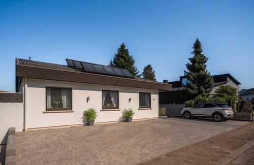 Schmelz Apartment | Charmantes Zimmer mit Garten und Waldnähe!