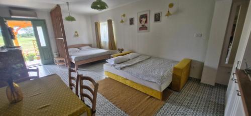 Cvetkovic Apartment | Charmdeen