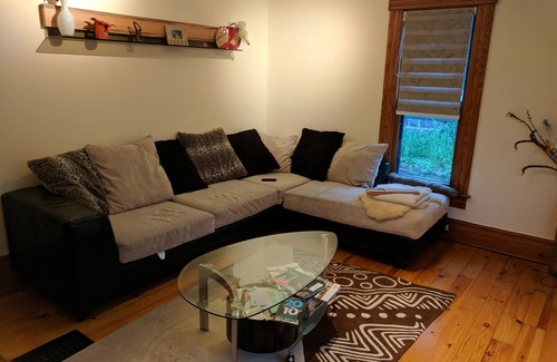 Water Hill House | Charmer in Awesome Location