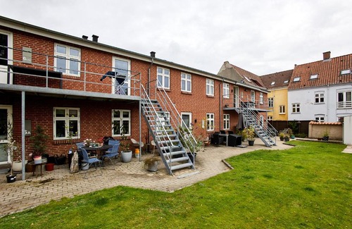 Fredericia Apartment | Charmerende lejlighed