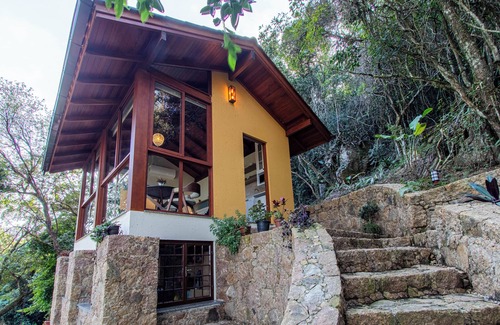 Sambaqui House | Charming Suite in Sambaqui