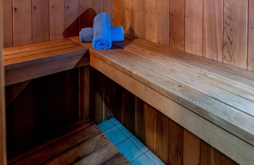 Sainte-Agathe-des-Monts Ski Chalet | Charming for 2