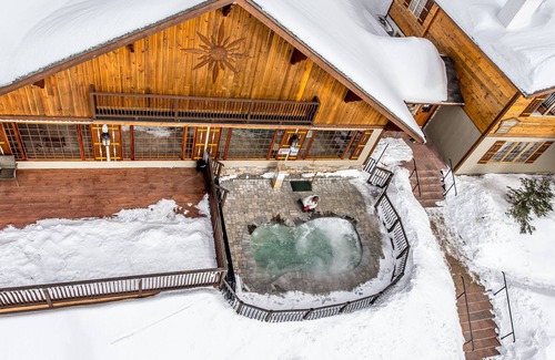 Sainte-Agathe-des-Monts Ski Chalet | Charming for 2