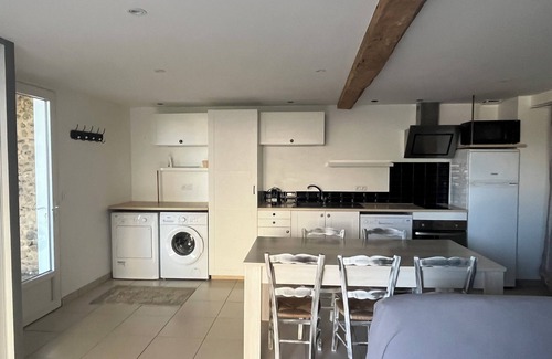 Boueilh-Boueilho-Lasque Apartment | Charming studio between sea and mountains