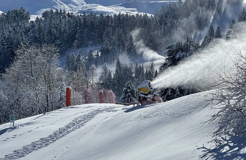 Saint-Jacques-des-Blats Apartment | Charming Duplex with Mountain View, Near Slopes - 2 Bedrooms, Sleeps 6, Free Parking