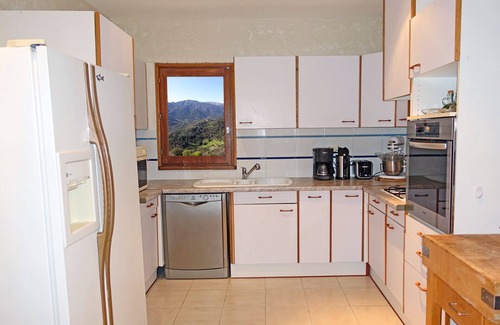 Sainte-Lucie-de-Tallano Apartment | Charming loft at garden level with magnificent landscape, quiet, comfy, clean