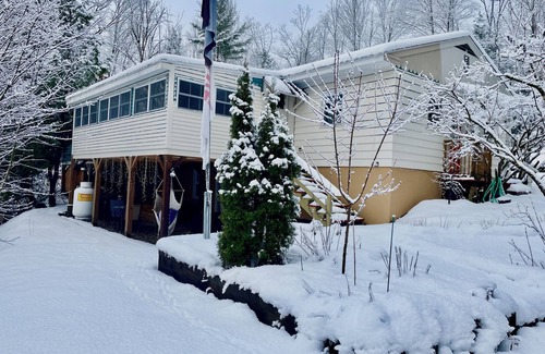 Bellows Falls Apartment | Charming 1-bedroom apartment with WiFi, & kitchen in fabulous Town of Rockingham