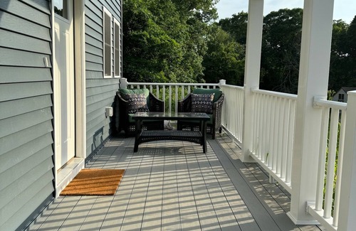 Glasgo Apartment | Charming 1-bedroom apartment in peaceful North Stonington