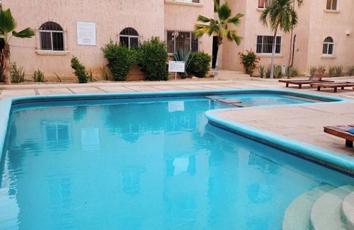Ampliacion Juarez Condo | Charming 1-bedroom Cabo condo, walkable, WiFi, AC, near beaches and nightlife!