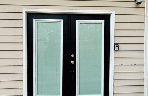 Church Street House | Charming 1-bedroom in lovely Stone Mountain with WiFi, AC