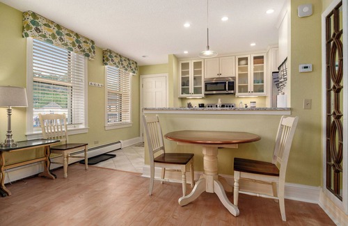 Harbor Springs Apartment | Charming 1-Bedroom Retreat in the Heart of Downtown Harbor Springs