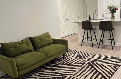 Lawrenceville Apartment | Charming 1-bedroom apartment with AC, fitness room in Lawrenceville