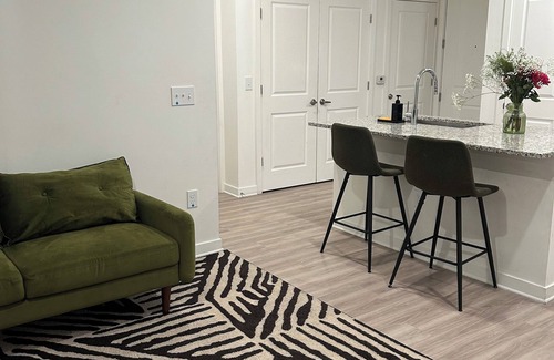 Lawrenceville Apartment | Charming 1-bedroom apartment with AC, fitness room in Lawrenceville