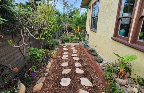 National City House | Charming 1 bedroom orchard retreat 5 miles from downtown San Diego
