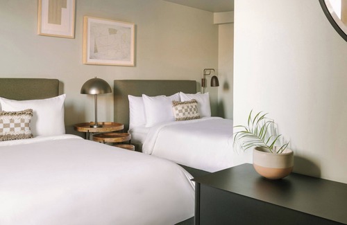 Newport Shores Hotel | Charming 1-bedroom with Two Queen Beds at hotel in awesome Newport Beach